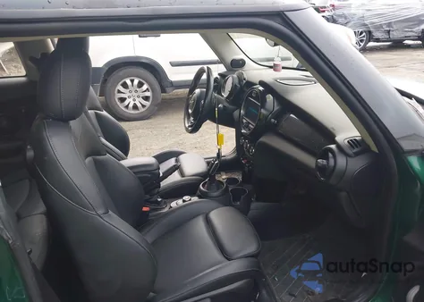 2020 Mini Hardtop Cooper S из США, поврежденный, VIN WMWXR5C07L2M15884